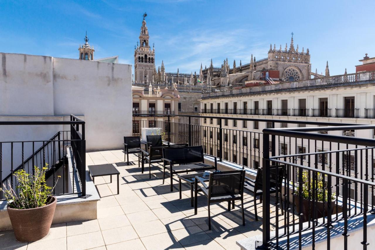 Welldone Cathedral Suites Sevilla Exterior foto